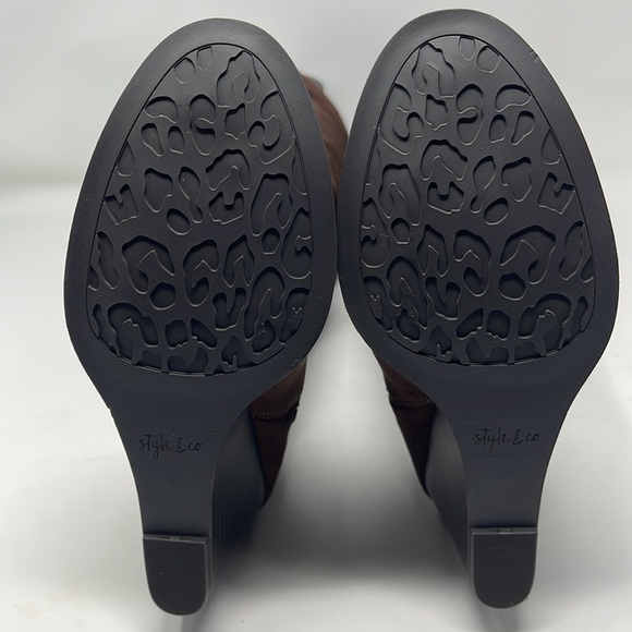 Style & Co Wynterr Wedge Boots - Picture 10 of 13